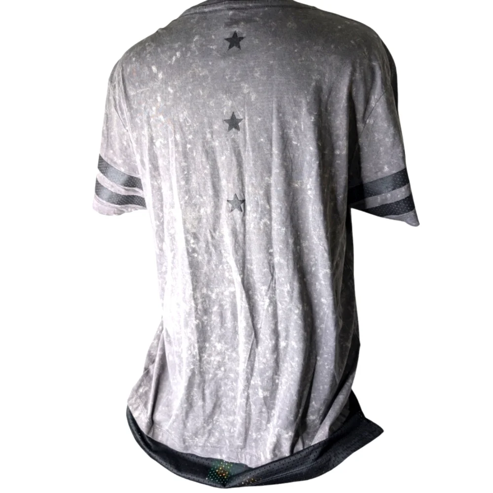 NEW...True Religion Men's Mesh Inset T-shirt Concrete Grey....Size XXL